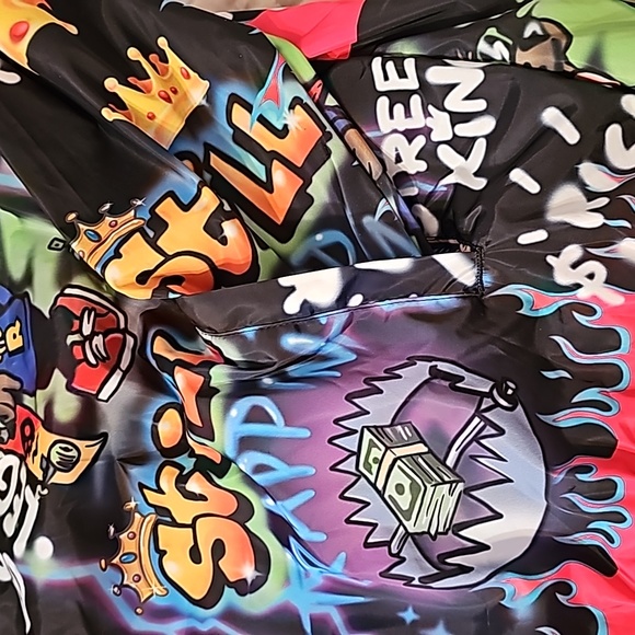 Reason Windbreaker - Picture 3 of 5